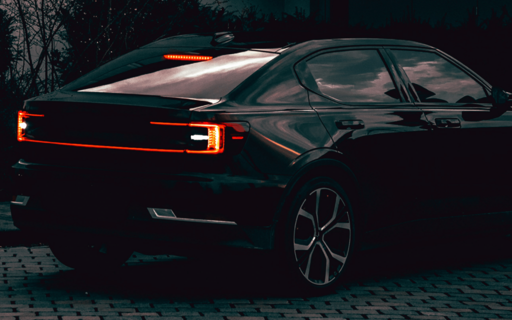 Do electric cars use oil? EVs and oil usage explained